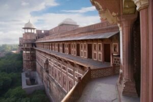 east-wall-red-fort-agra-1024x683-min