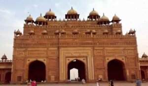 fatehpur_sikri-min