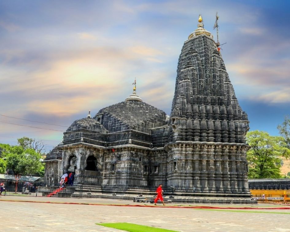 Trimbakeshwar Jyotirlinga (Maharashtra)